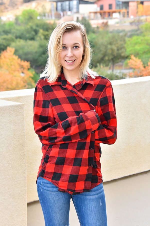 Мадина, 19 лет, 1 размер груди